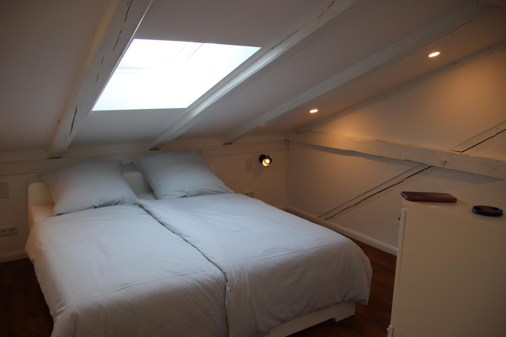 Altes Bahnhofsvorsteherhaus Wohnung Unten Husum  Extérieur photo