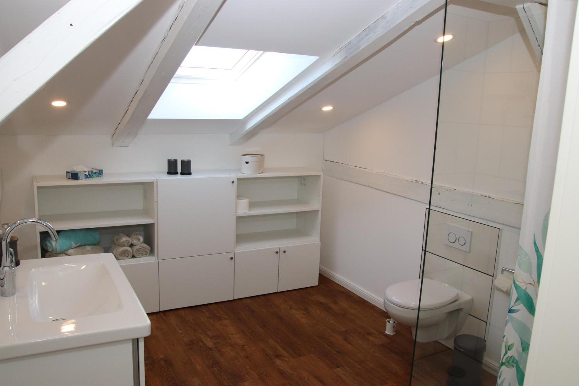 Altes Bahnhofsvorsteherhaus Wohnung Unten Husum  Extérieur photo